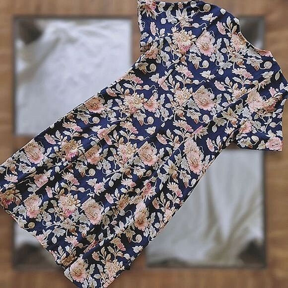 Vtg Talbots silk navy floral button front midi dress - Picture 4 of 13